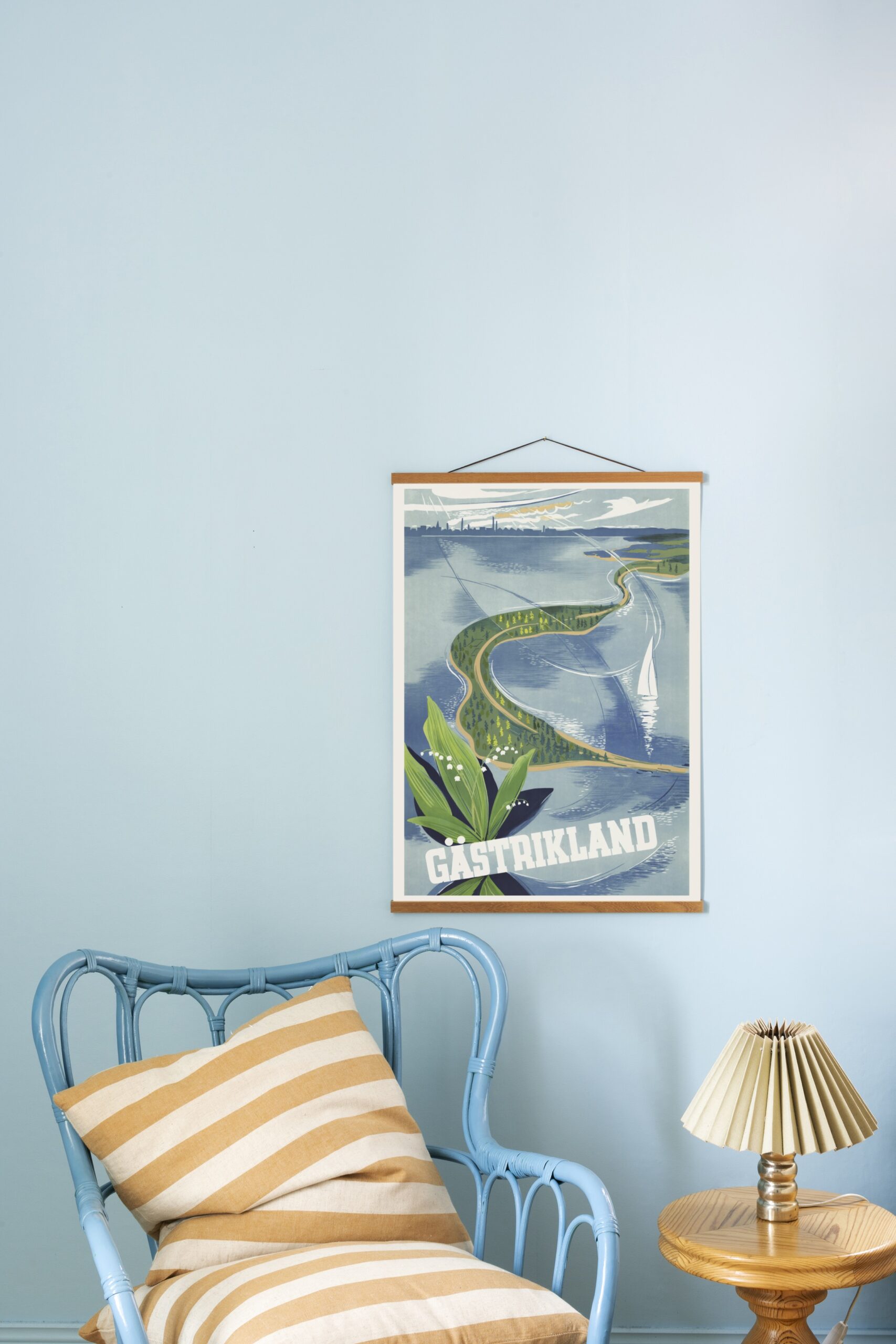 Gästrikland travel poster interior setting_5110 Interior image of vintage Sweden travel poster named “Gästrikland” in size 50x70 cm.